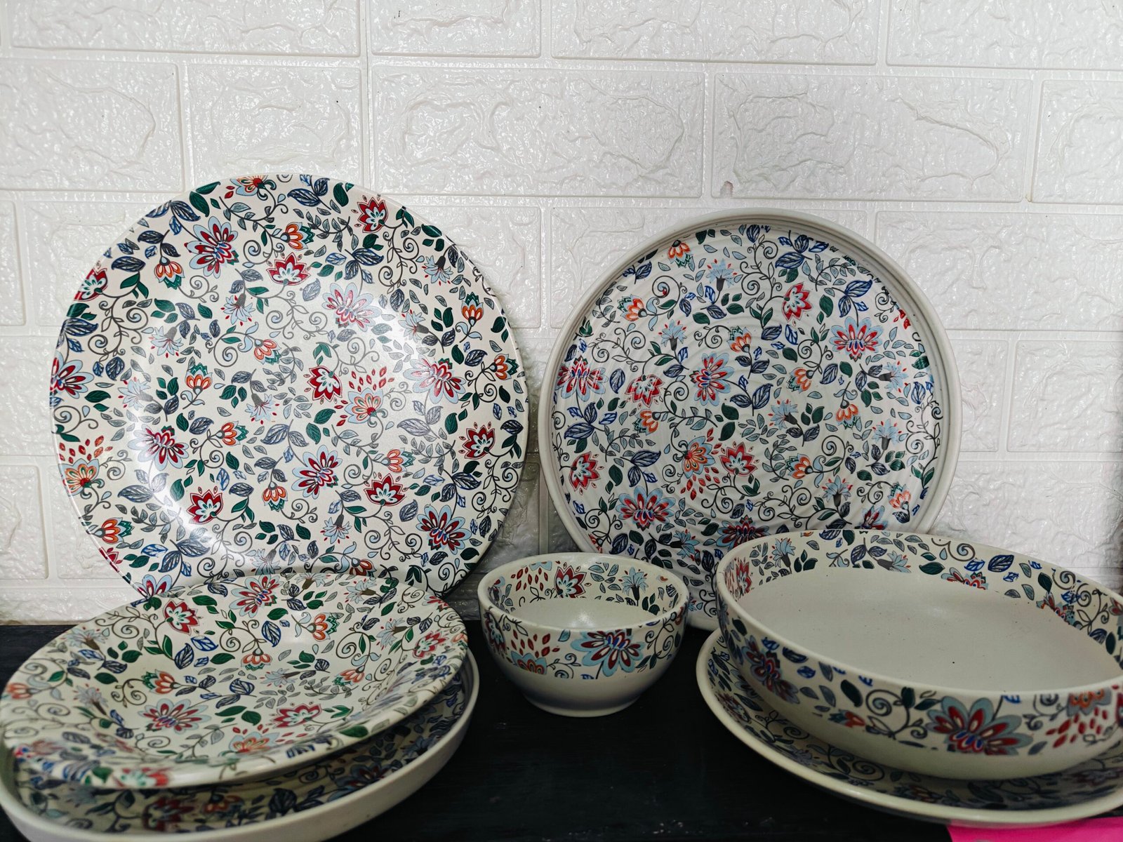 Ceramic Dinner Set (Set of 7):Floral Print
