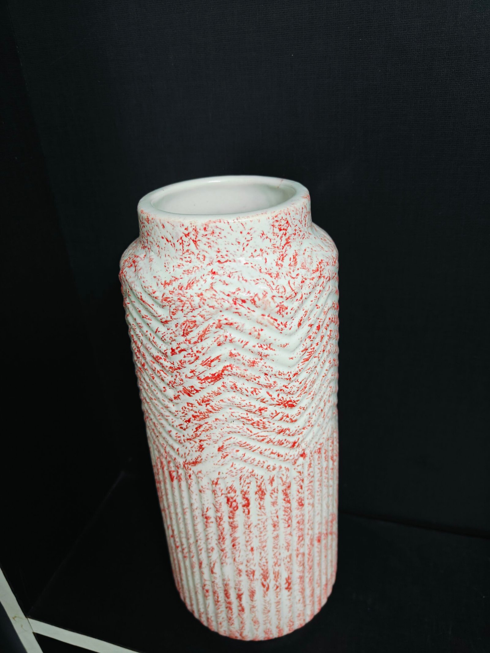 Long Ceramic Vase (12") : White and Pink - Image 2