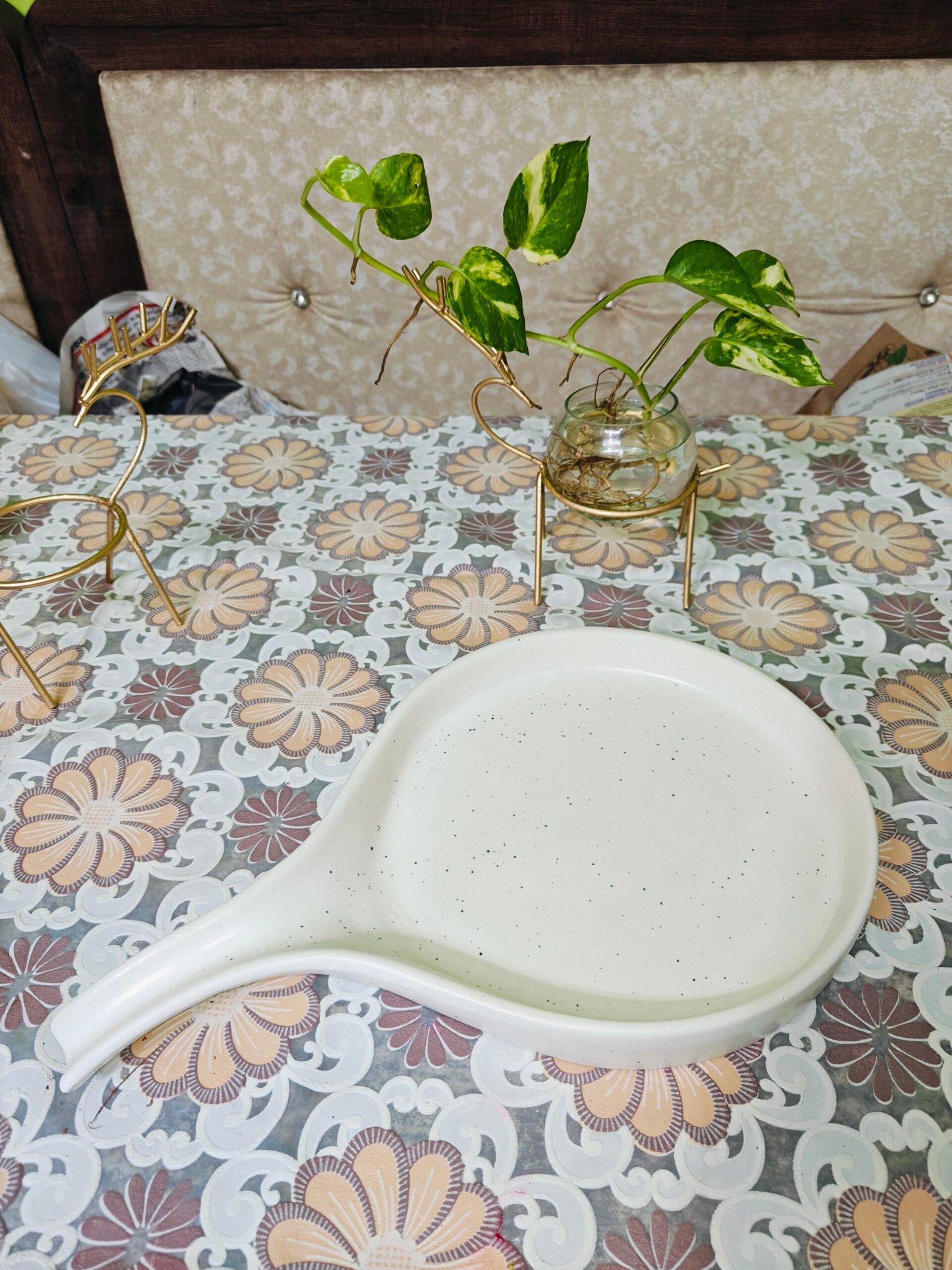 Ceramic Platter with Handle : Matte White