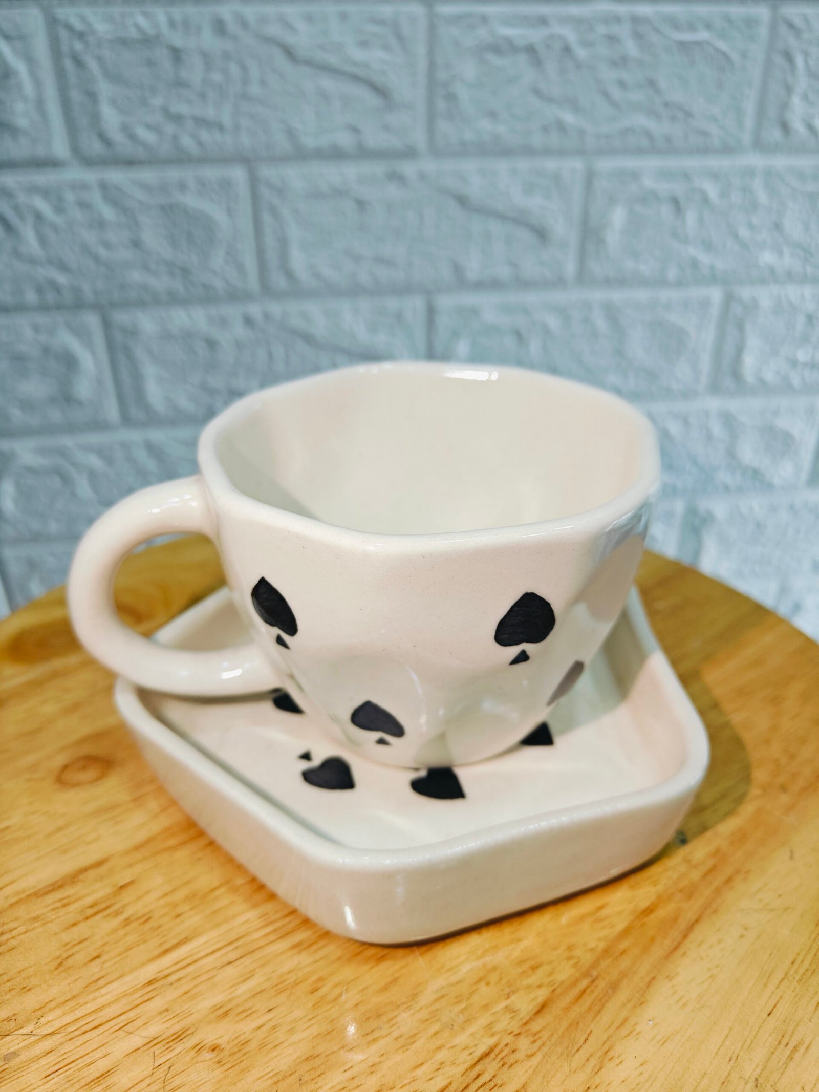Ceramic Mug with Saucer: Spade Print(200ml)