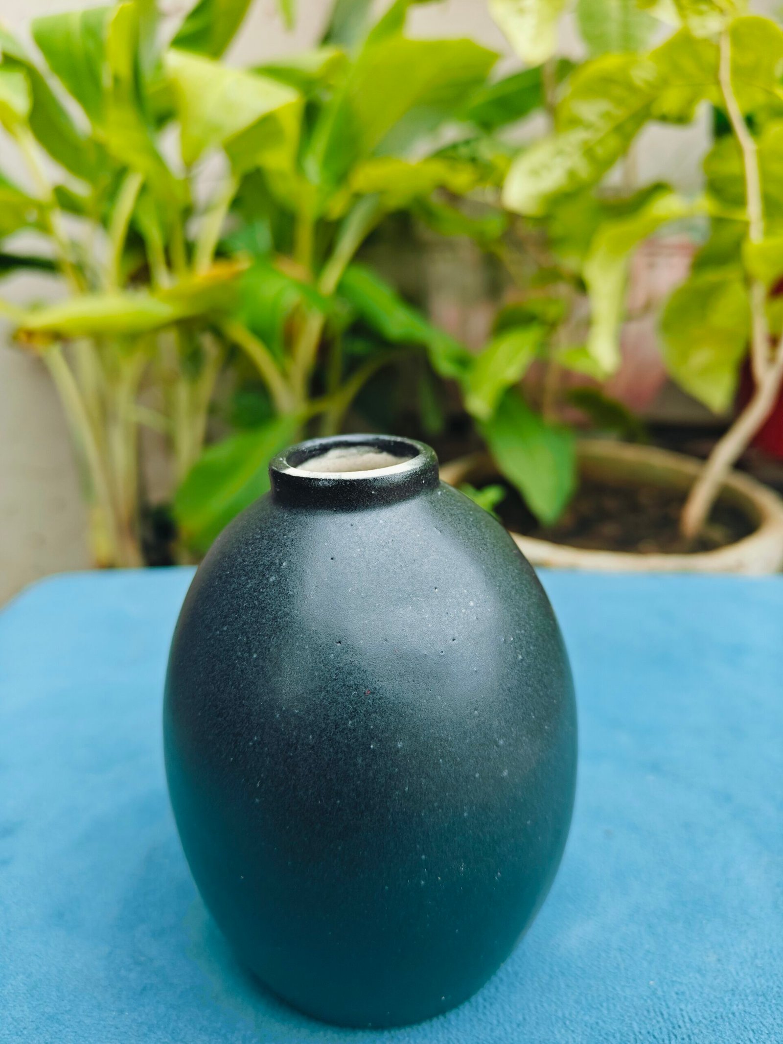 Ceramic Small Vase : Matt Black(4.5")