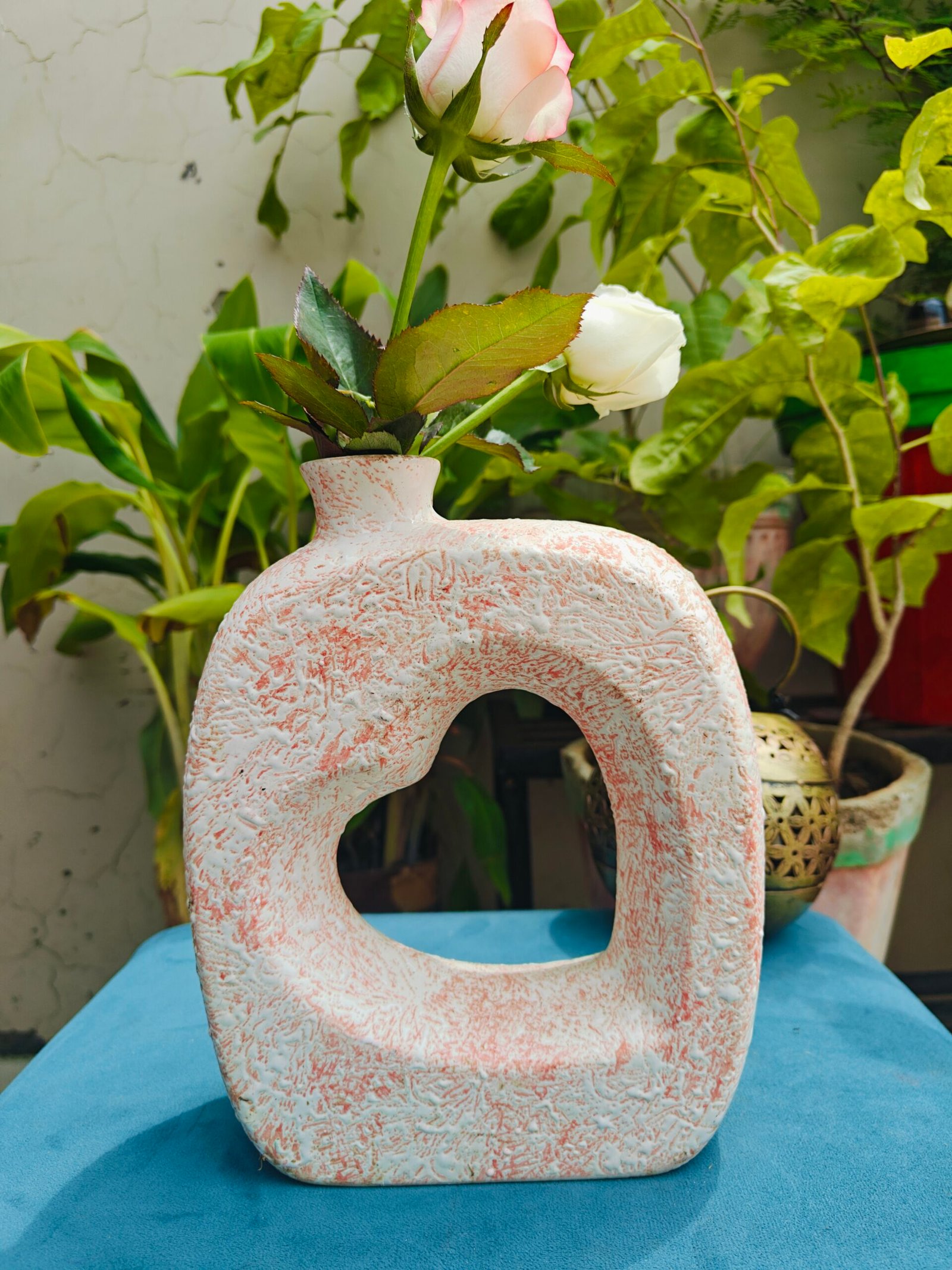 Ceramic Heart Vase :Red Texture(9")