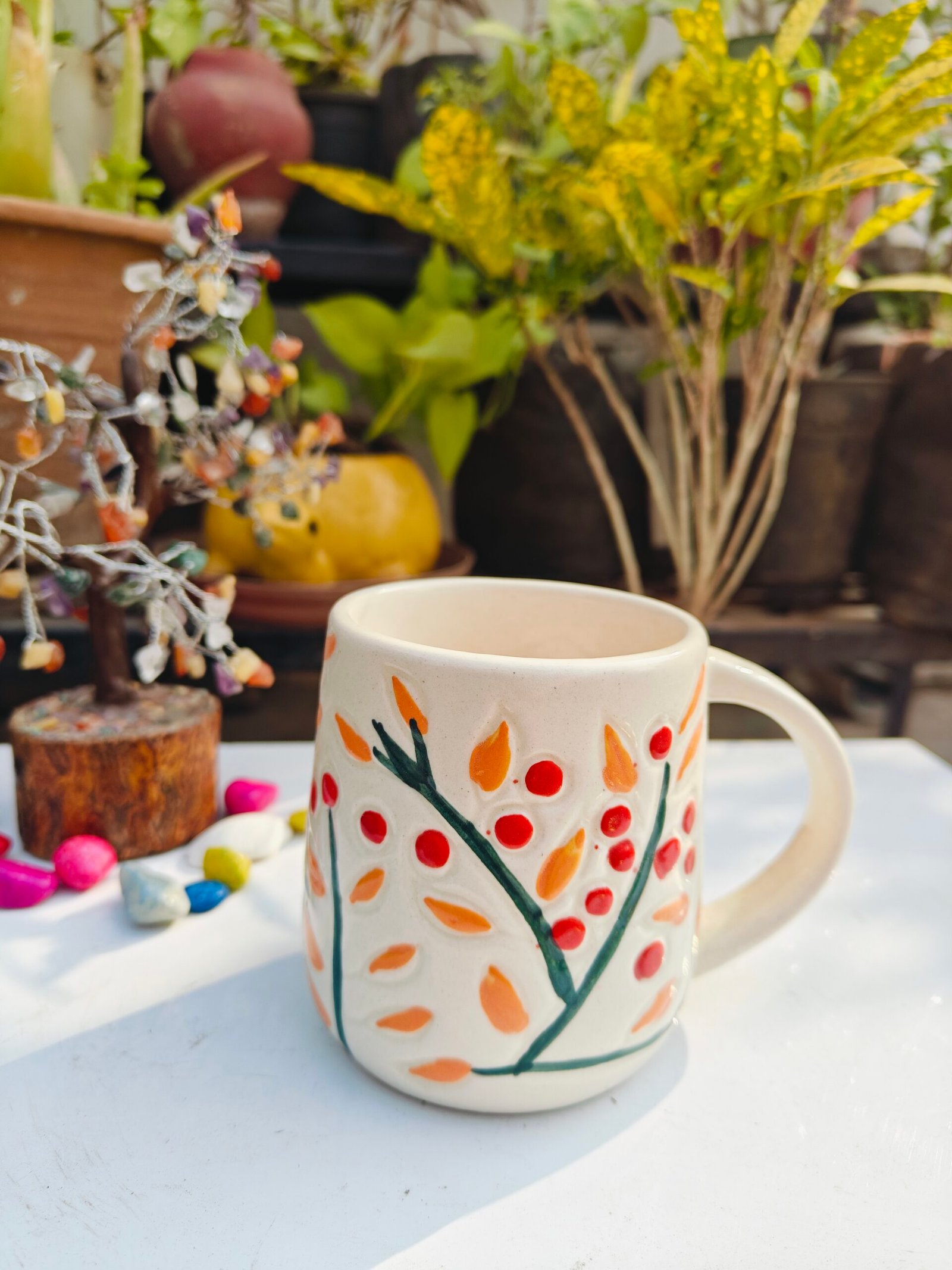 3D Leaf Print Ceramic Mug - 330ml Capacity