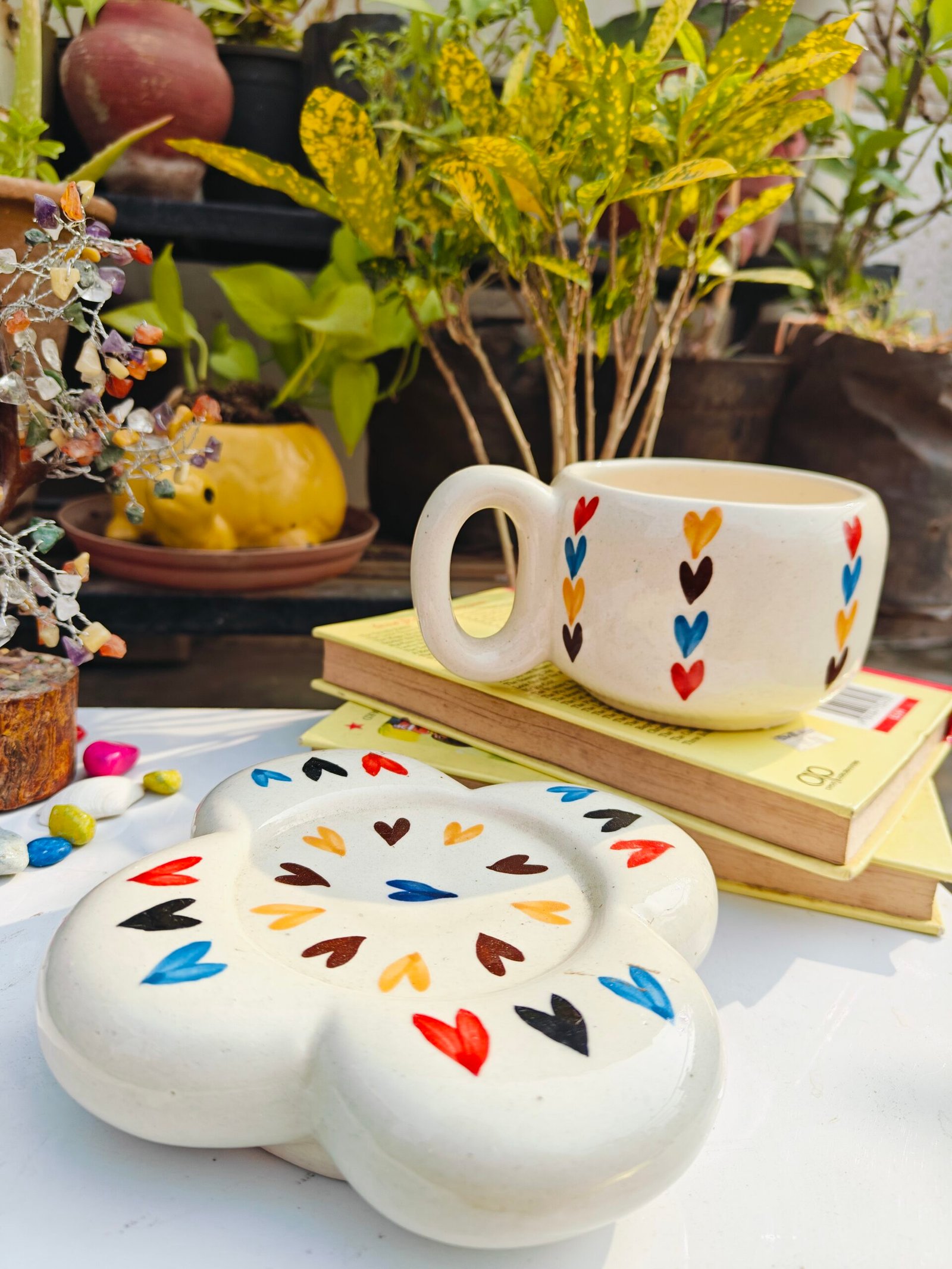 Round Mug with Flower Saucer